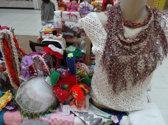 Economia Solidária garante renda para famílias de artesãos