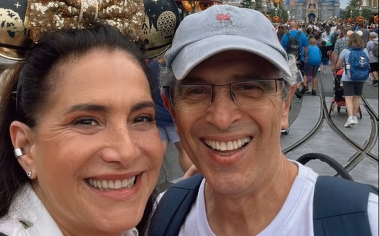 Totia Meireles celebra 65 anos na Disney com o marido e família: 'No mundo mágico'