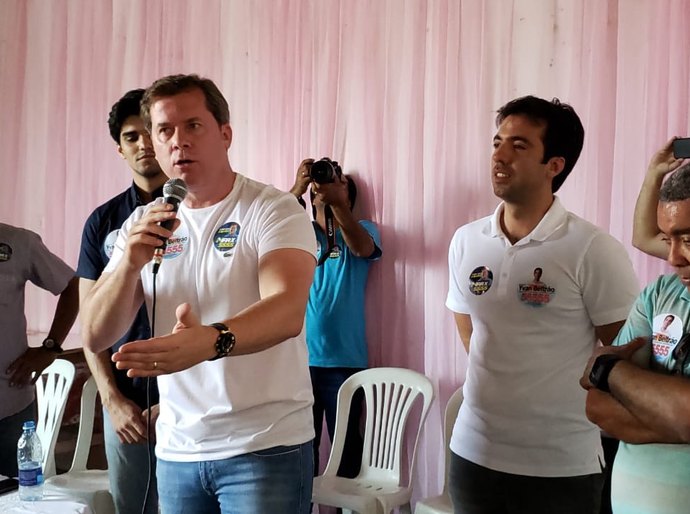 Na reta final da campanha, Marx percorre municípios e recebe apoios