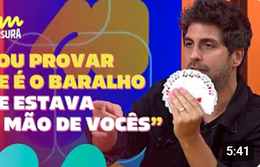 Sem Censura | Ilusionista Gabriel Louchard surpreende com truque de mágica