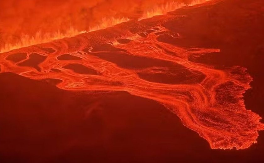 Vulcão em erupção na Islândia: ocorrência é a sétima registrada na mesma região desde 2021