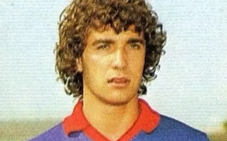 Ex-jogador da Fiorentina é achado morto em sua casa na Itália