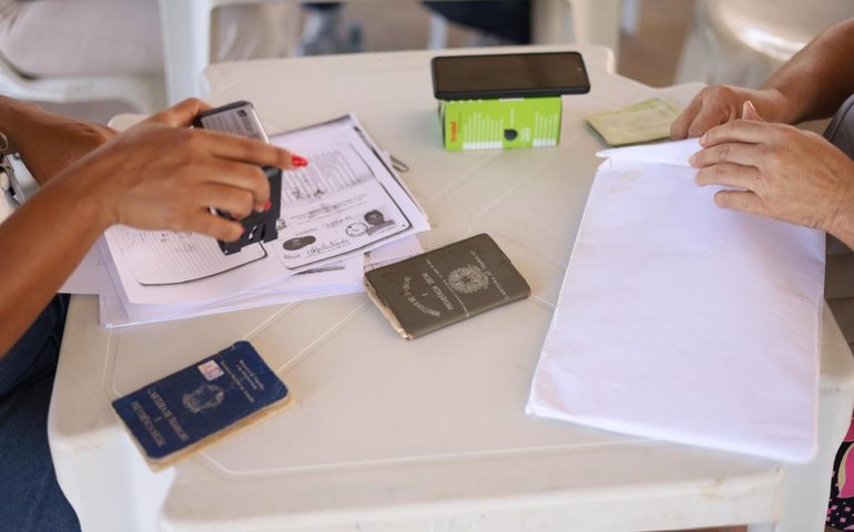 Estado regulariza 250 imóveis e garante moradia à população de Marechal Deodoro