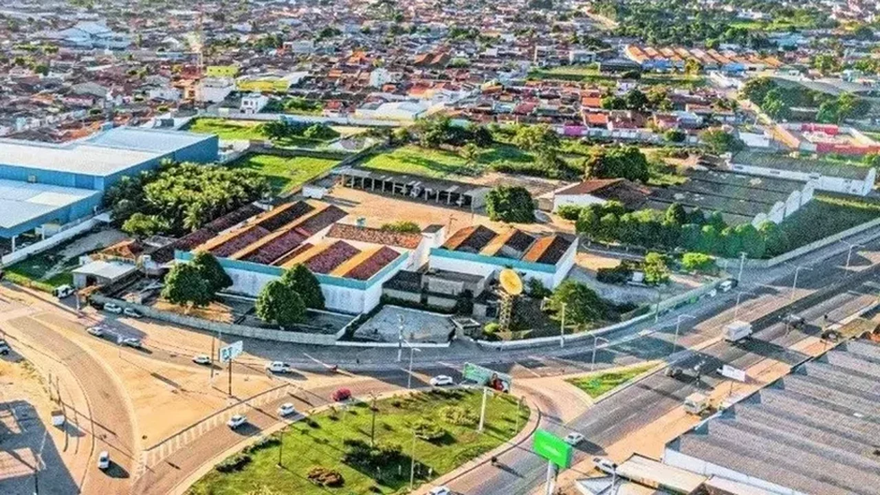 Crise de Fumaça: Queimadas diárias em terreno de Arapiraca transformam bairro Planalto em área de risco