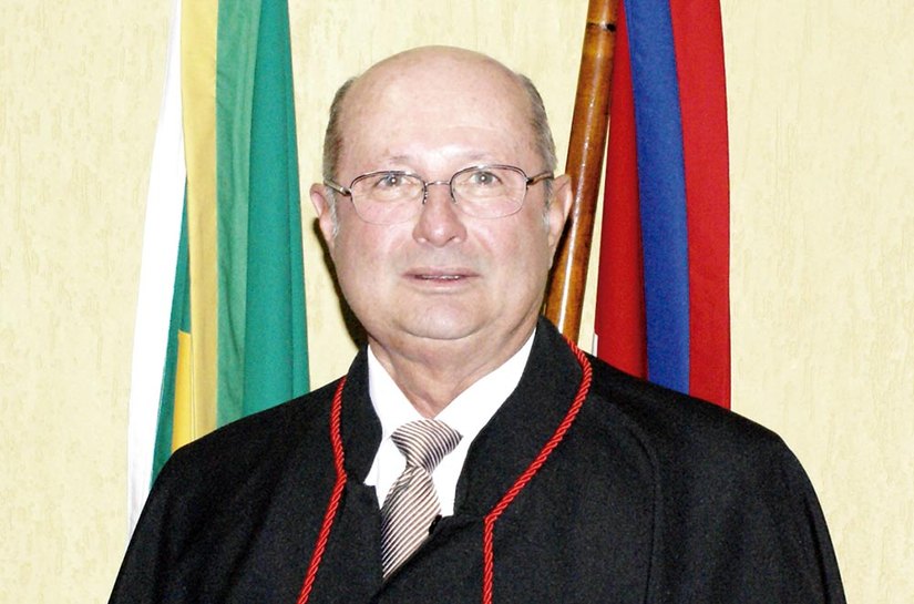 Decisão de Fernando Toledo suspende funcionamento dos “pardais” em Maceió