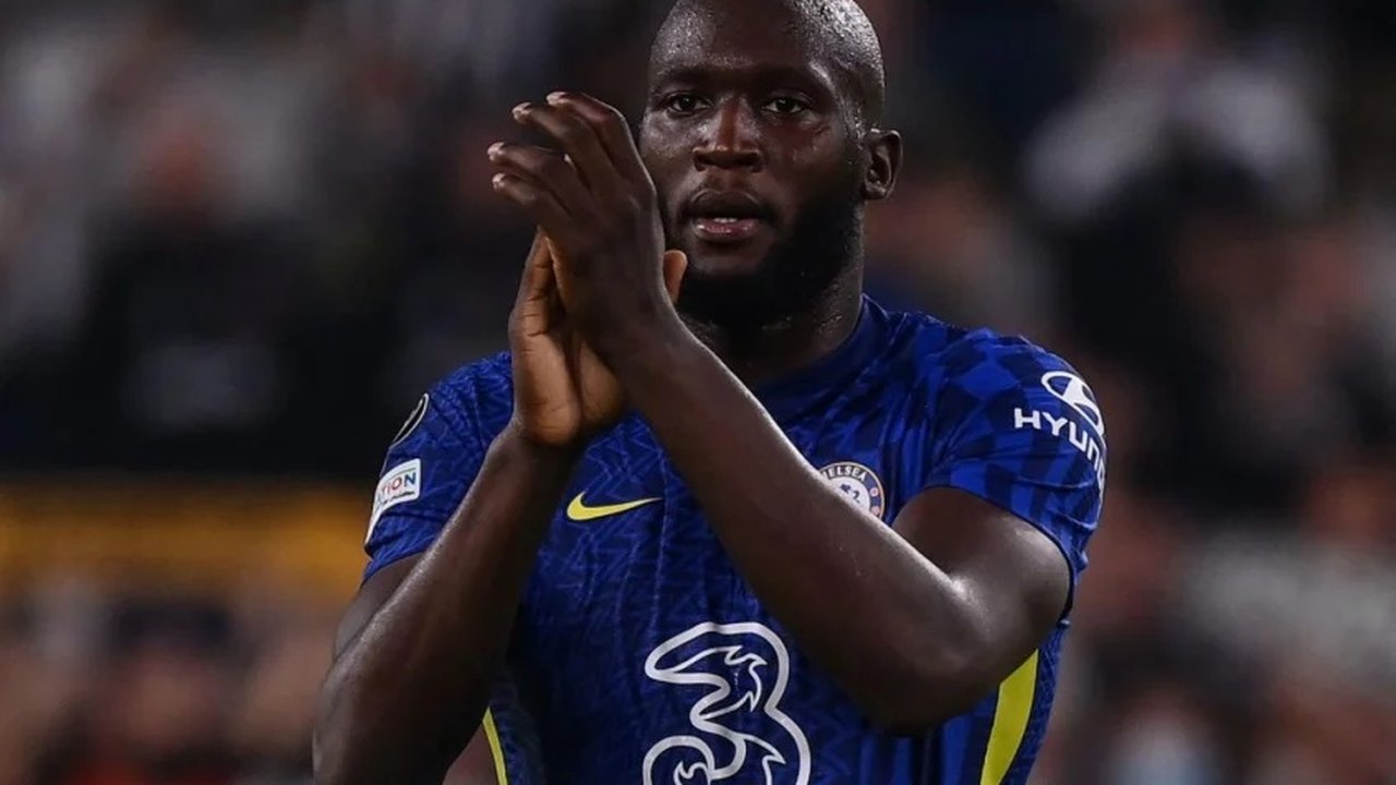Lukaku se desculpa por ter trocado a Inter pelo Chelsea: Sinto raiva por dentro