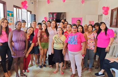 Caps de Penedo promove ação do Outubro Rosa com foco na conscientização sobre o câncer de mama
