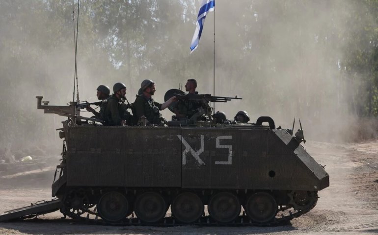 Israel realiza ‘operação seletiva’ com tanques em Gaza