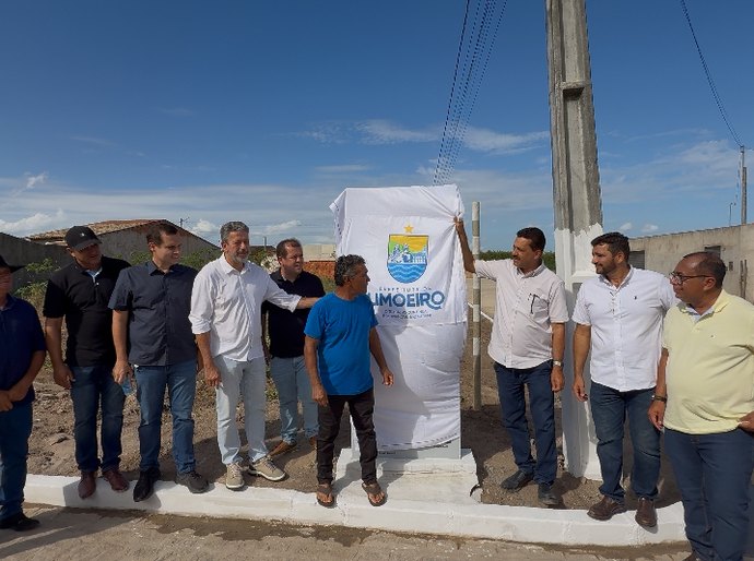 Marlan Ferreira realiza caravana de inaugurações e entrega importantes obras ao povo de Limoeiro de Anadia