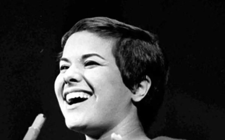 Projeto quer barrar imagem de pessoas mortas feitas por IA, como Elis Regina em comercial