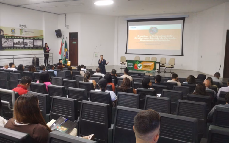 Conferência discute segurança alimentar e nutricional em Penedo