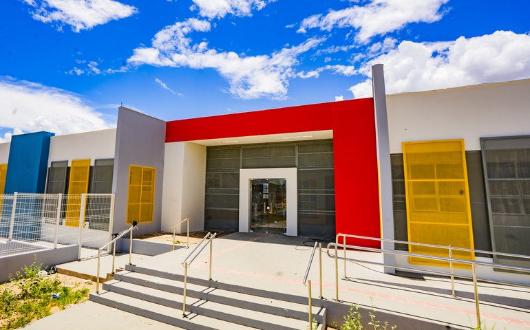 Arapiraca abre matrículas para a nova creche do Residencial Nossa Senhora Aparecida