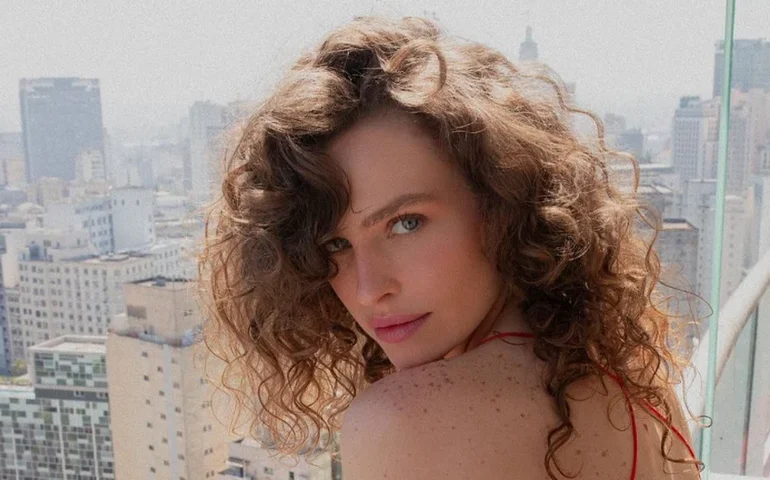 Atriz Maidê Mahl é encontrada debilitada em quarto de hotel em São Paulo