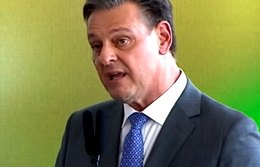 Governo federal anuncia R$ 400 bilhões em crédito rural para médios e grandes produtores.