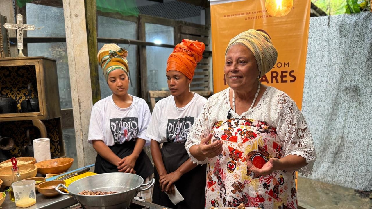 Semu participa da abertura do projeto Encontro com Palmares na Serra da Barriga