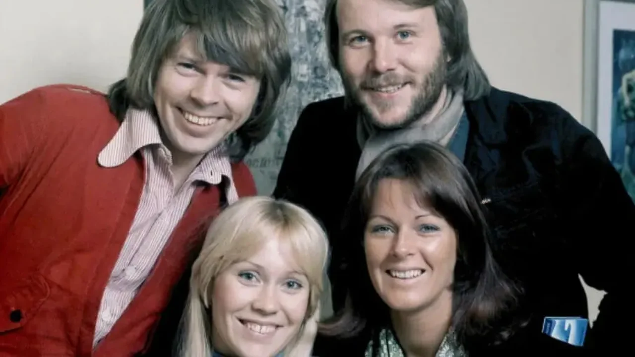 Morre Lasse Wellander, guitarrista do ABBA