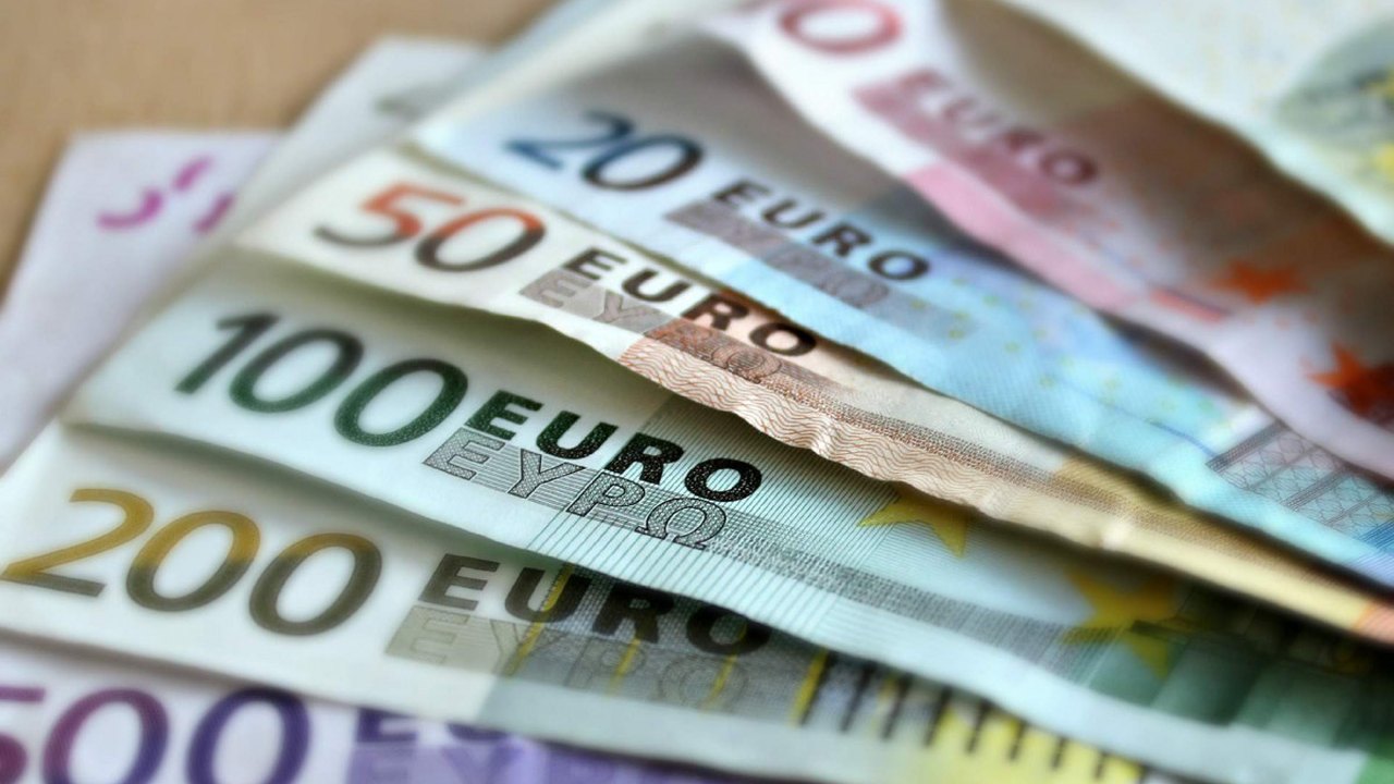 Vendas no varejo da zona do euro sobem 0,2% em janeiro ante dezembro