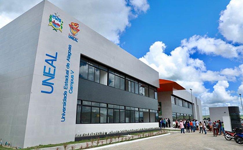 Uneal lança edital de abertura do Sisu 2023.1