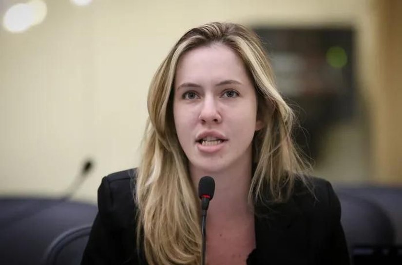 Cibele Moura propõe criação de ambulatórios e protocolo clínico para diagnóstico e tratamento da doença celíaca em Alagoas