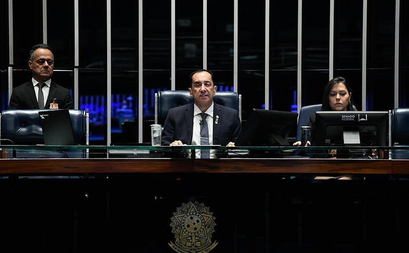 Kajuru lembra importância de Silvio Santos para TV brasileira