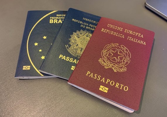 Europa aposenta carimbo em passaportes e adota sistema biométrico a partir de domingo (12)