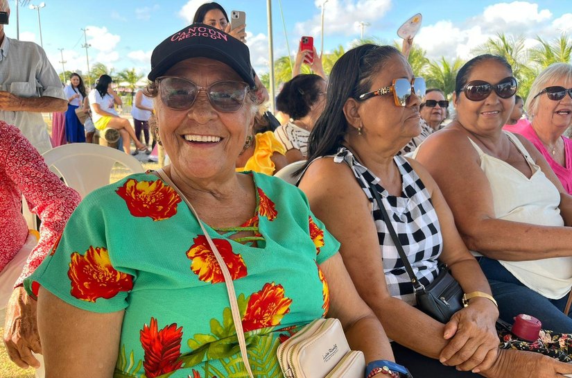 Outubro Prateado reforça papel ativo das pessoas idosas na sociedade