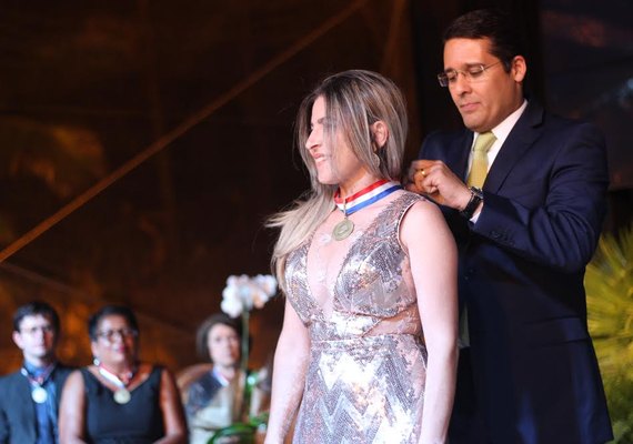 Estado reconhece mérito de servidores públicos alagoanos