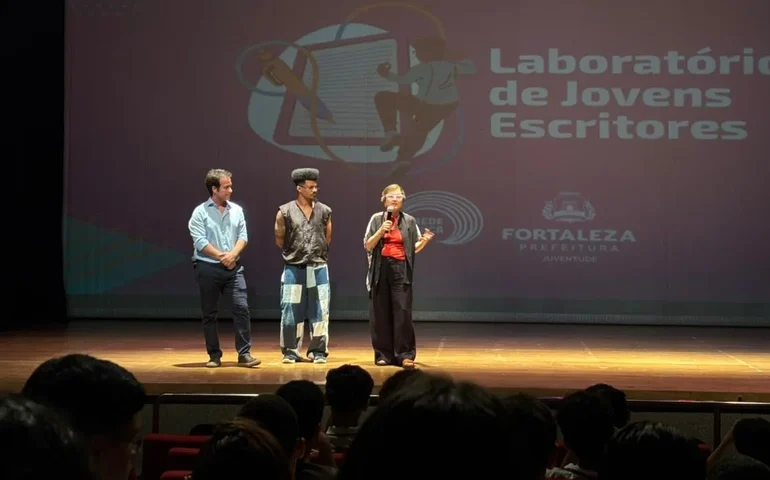 Prefeitura lança projeto inovador para formação de novos jovens escritores de Fortaleza