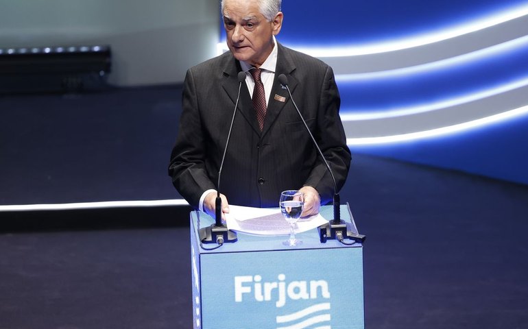 Empresário Luiz Césio Caetano assume presidência da Firjan