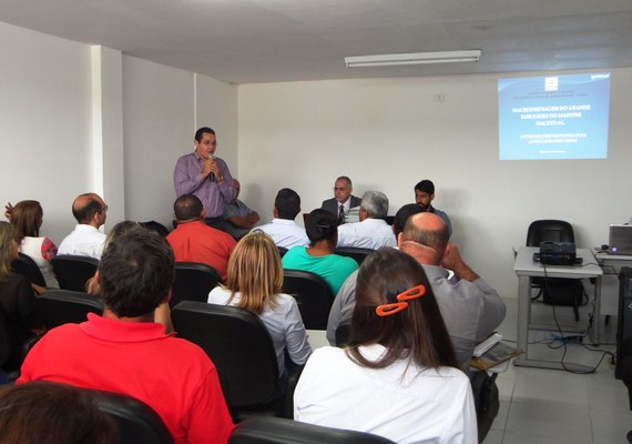 Seinfra apresenta projeto de drenagem do Tabuleiro e recuperação da Grota Bom Jesus