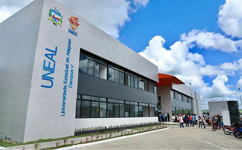 Em Arapiraca, Uneal abre edital para cadastro de avaliadores ad hoc