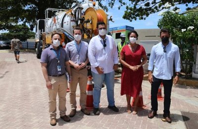 Prefeitura de Marechal firma parceria com a BRK Ambiental para ações na Vila dos Pescadores do Francês