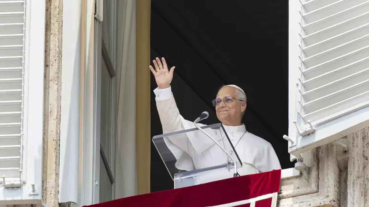 Papa promulga nova 'Constituição' do Vaticano e consolida reformas na governança