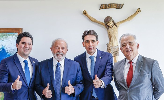 Lula e ministros