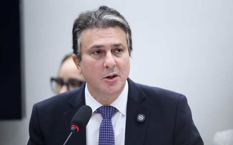 Ministro diz que anulação de questões do Enem busca garantir lisura e isonomia