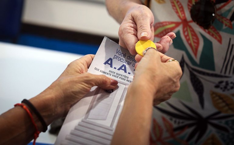 Mulheres alcoolistas pedem olhar especial de políticas públicas