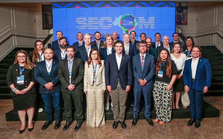 Governador anuncia expansão do Polo Tecnológico e lança linha de crédito para setor de inovação