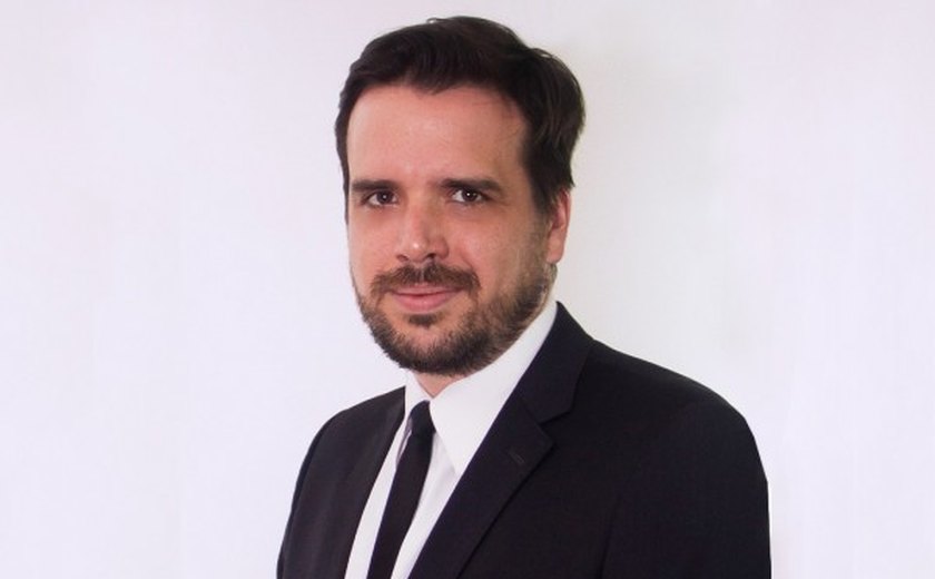 Presidente da Anatel defende que órgão regule as plataformas digitais