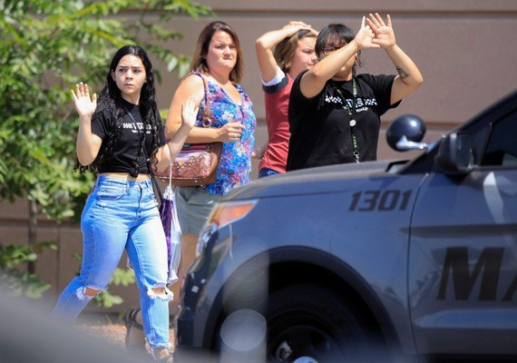 Tiroteio em shopping no Texas deixa vítimas; atirador teria sido morto pela polícia