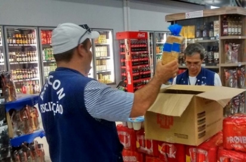 Procon leva ações ao consumidor e fiscalização a Campo Alegre