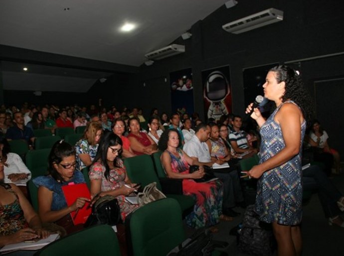Secretários de educação do Agreste e Sertão festejam parceria com o governo