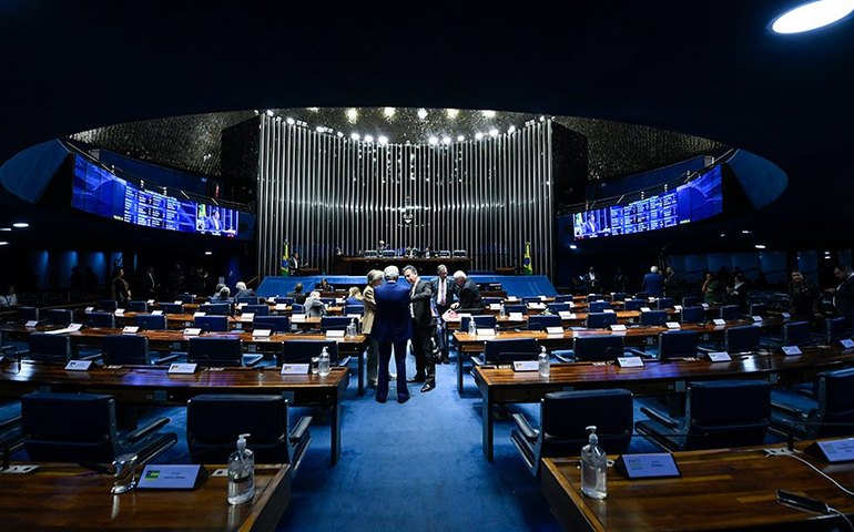 Câmara aprova proposta que regulamenta apostas esportivas online