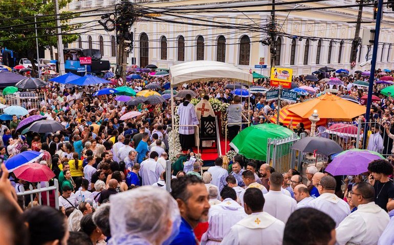 Procissões e corrida alteram trânsito em Maceió neste sábado (13)