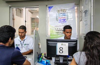 Sine Maceió tem vagas disponíveis para açougueiro e padeiro