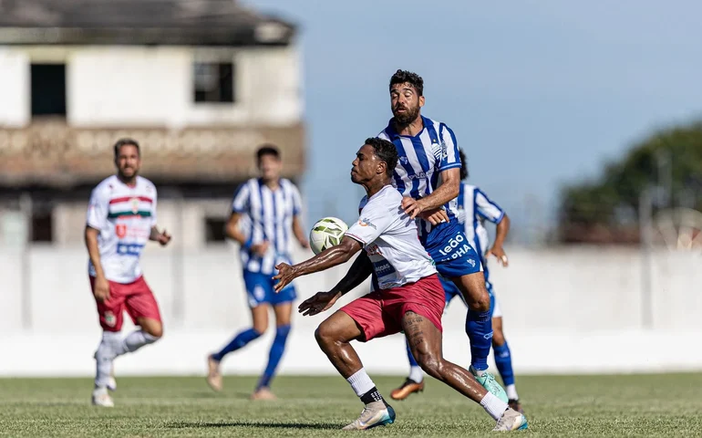 Show do Azulão: CSA goleia CSE por 5 a 0 e garante vaga na final da Copa Alagoas