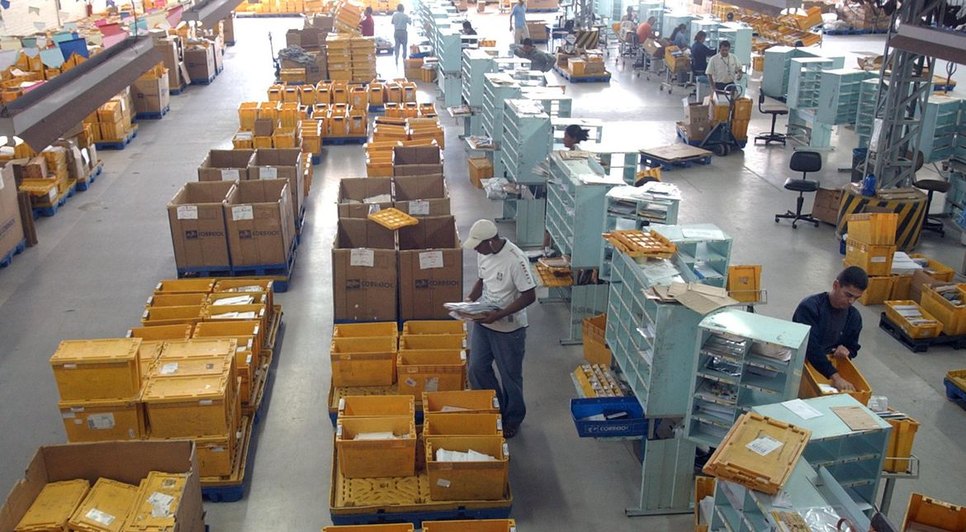 Correios promovem leilão com mais de 175 mil bens não entregues aos destinatários / Foto: Foto: Elza Fiúza/Agência Brasil