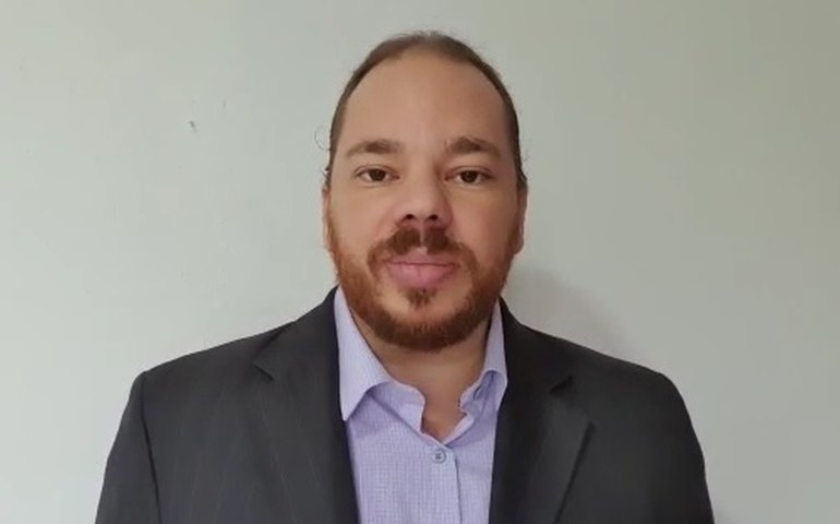 Educação infantil a distância: aulas online exigem cuidados e podem provocar problemas de saúde em crianças, afirma psicólogo