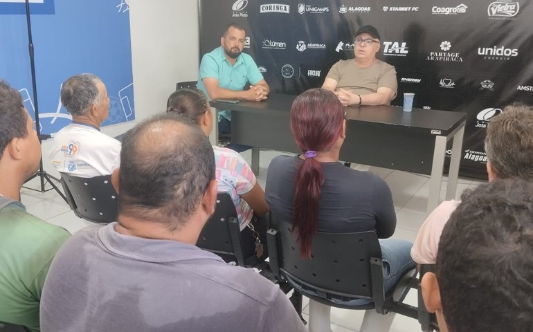 Em reunião no Municipal de Arapiraca, secretário de Esporte define necessidades para competição nacional