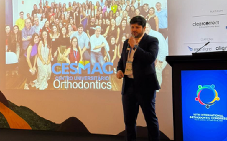 Professor do Cesmac Dário Lopes ministra palestra no maior congresso de ortodontia do mundo