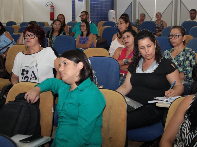 União sedia encontro de monitoramento e avaliação dos Planos Municipais de Educação